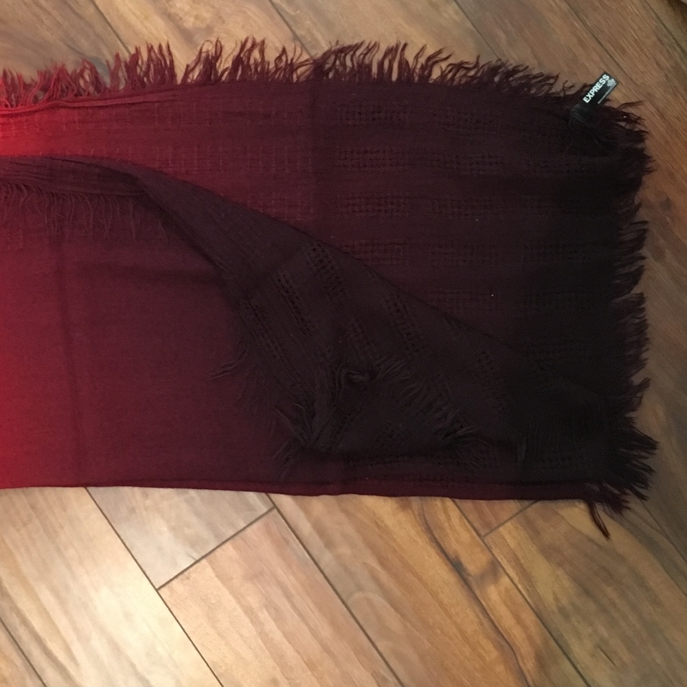 Ombre scarf - Picture 3 of 3
